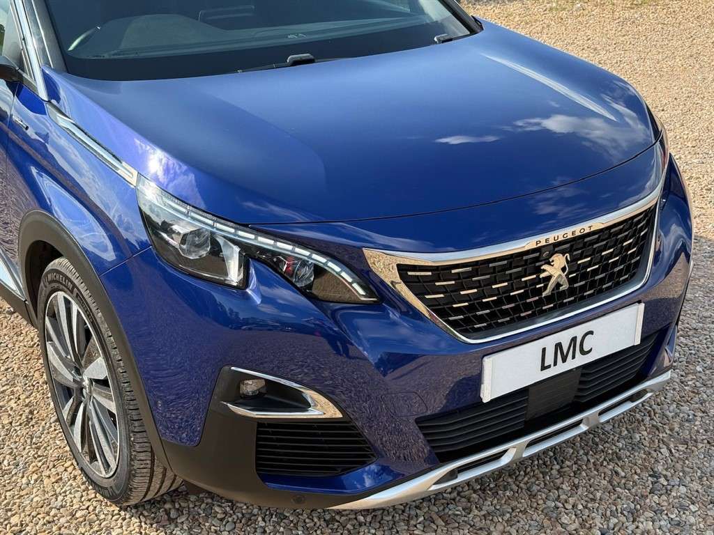 A 2018 PEUGEOT 3008 1.2 PureTech GT Line Premium SUV 5dr Petrol Manual A 2018 PEUGEOT 3008 1.2 PureTech GT Line Premium SUV 5dr Petrol Manual