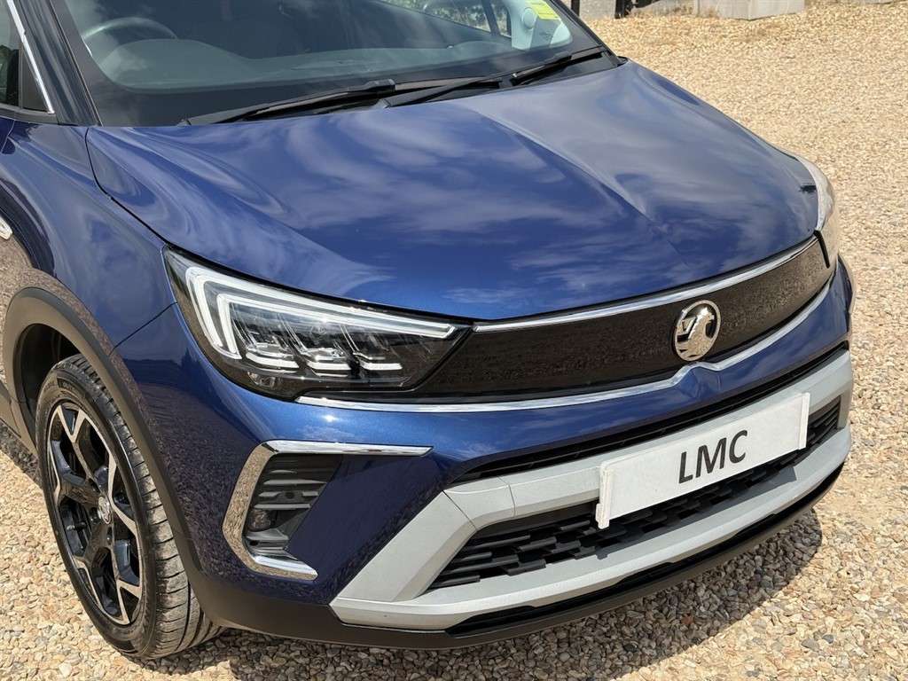 A 2021 VAUXHALL CROSSLAND 1.2 Turbo Elite SUV 5dr Petrol Auto Euro 6 (s/s) ( A 2021 VAUXHALL CROSSLAND 1.2 Turbo Elite SUV 5dr Petrol Auto Euro 6 (s/s) (