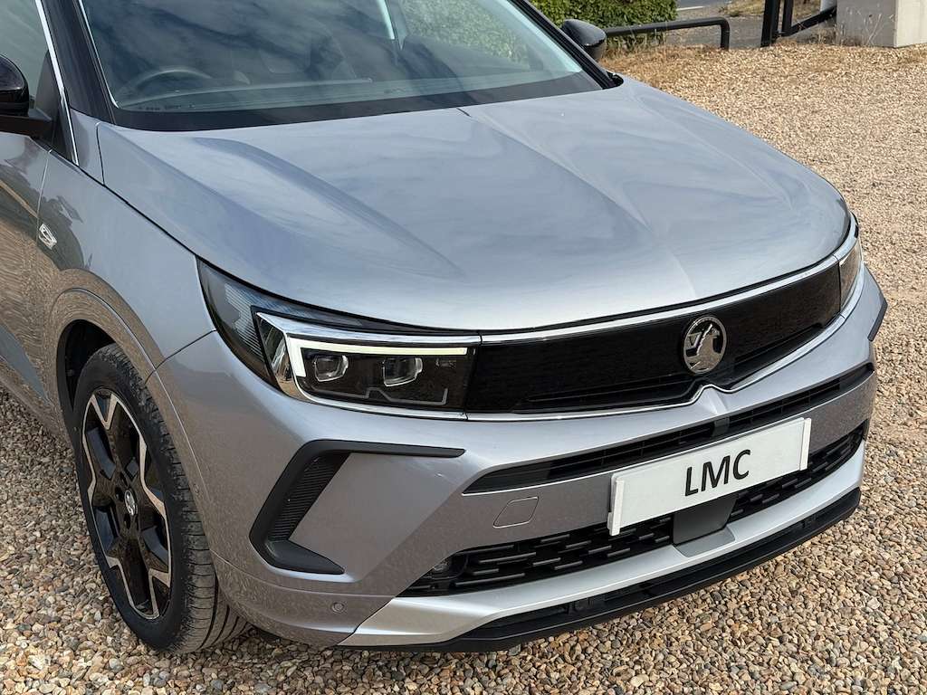 A 2022 VAUXHALL GRANDLAND 1.2 Turbo Elite SUV 5dr Petrol Manual Euro 6 (s/s) A 2022 VAUXHALL GRANDLAND 1.2 Turbo Elite SUV 5dr Petrol Manual Euro 6 (s/s)