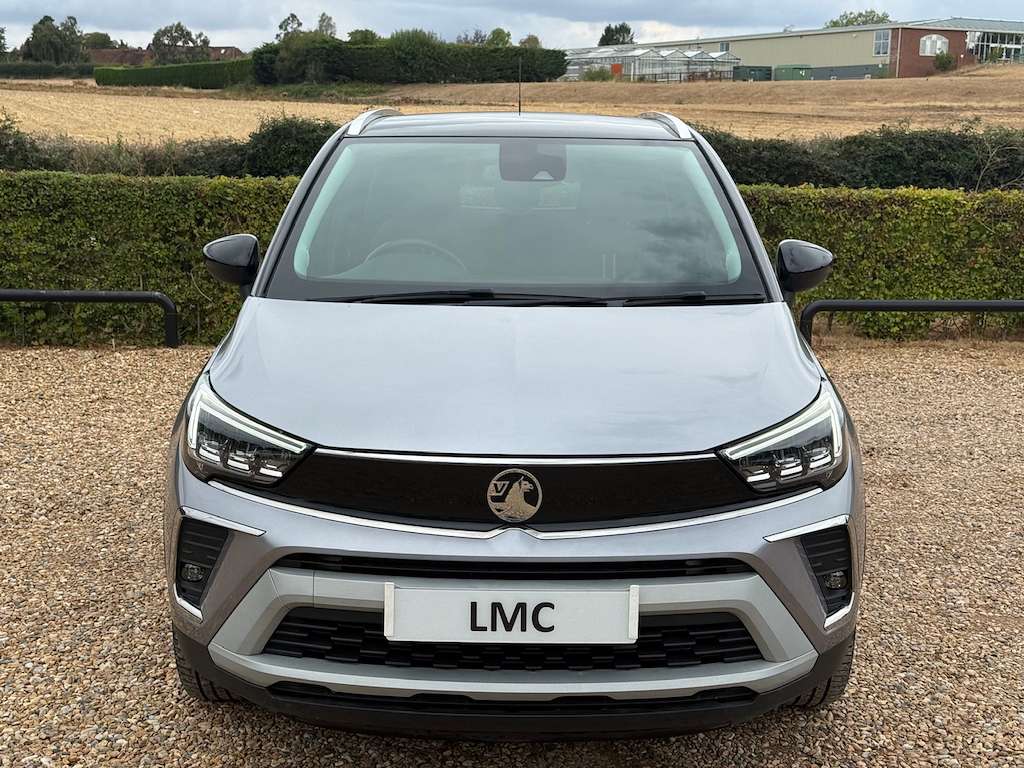 A 2021 VAUXHALL CROSSLAND 1.2 Turbo SRi Nav SUV 5dr Petrol Manual Euro 6 (s/ A 2021 VAUXHALL CROSSLAND 1.2 Turbo SRi Nav SUV 5dr Petrol Manual Euro 6 (s/