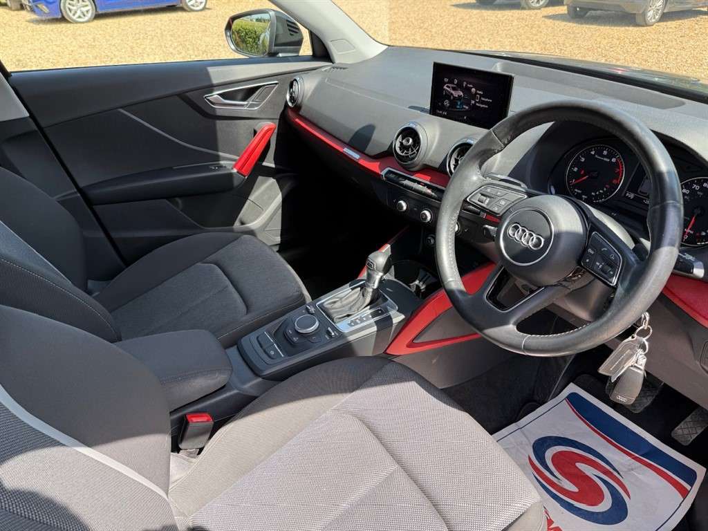 2017 AUDI Q2 2017 AUDI Q2