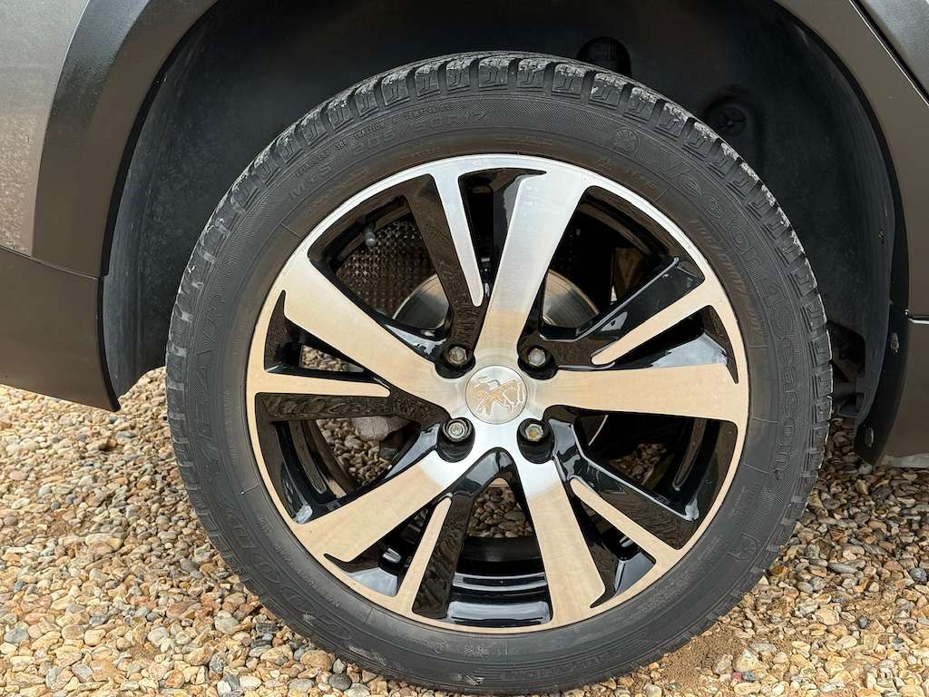2018 PEUGEOT 2008 2018 PEUGEOT 2008