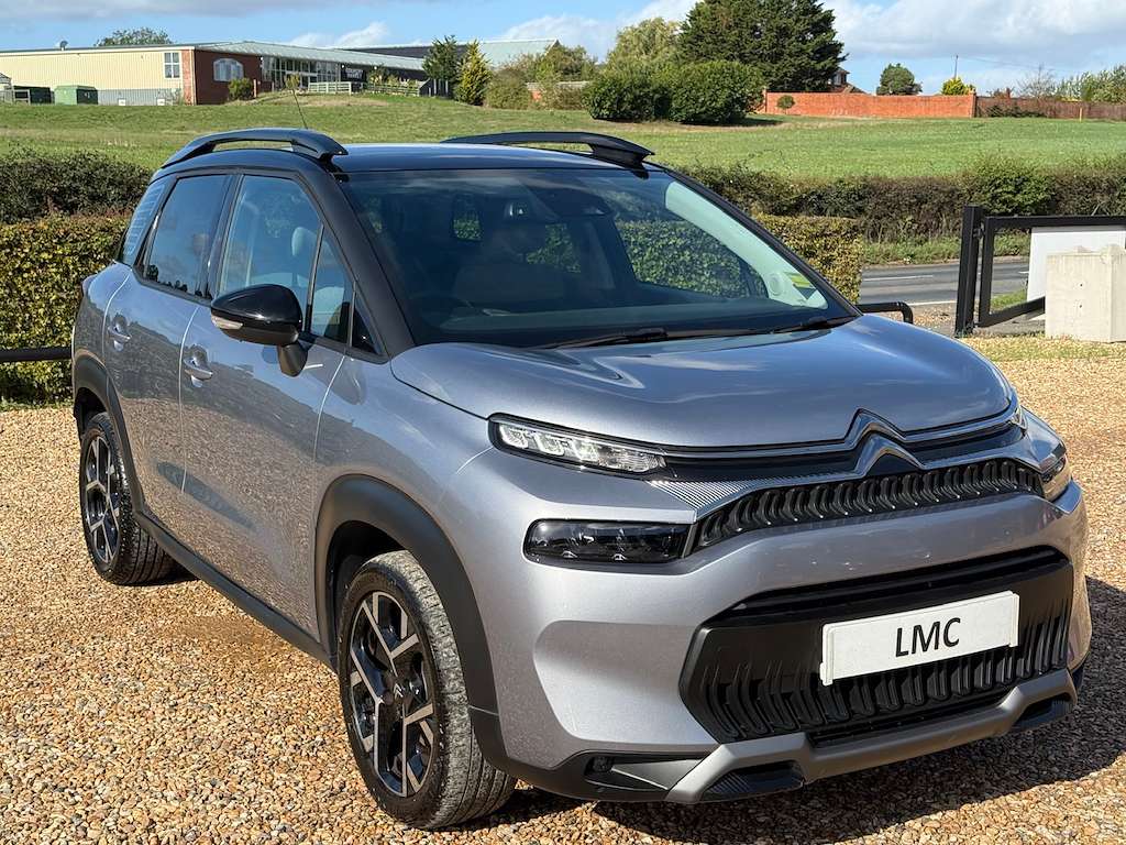 A 2023 CITROEN C3 AIRCROSS 1.2 PureTech Shine Plus SUV 5dr Petrol EAT6 Euro 6 A 2023 CITROEN C3 AIRCROSS 1.2 PureTech Shine Plus SUV 5dr Petrol EAT6 Euro 6