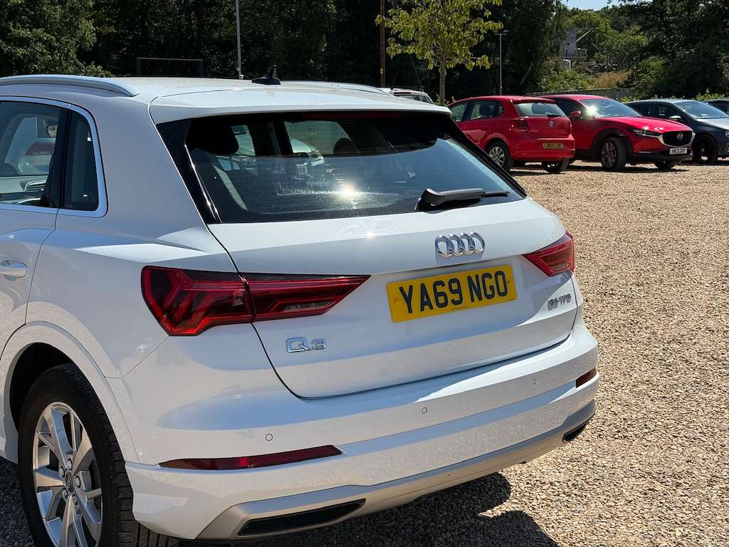 2019 AUDI Q3 2019 AUDI Q3