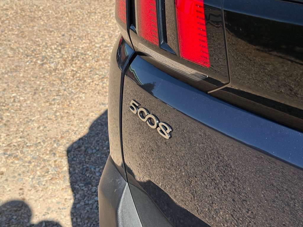 2018 PEUGEOT 5008 2018 PEUGEOT 5008