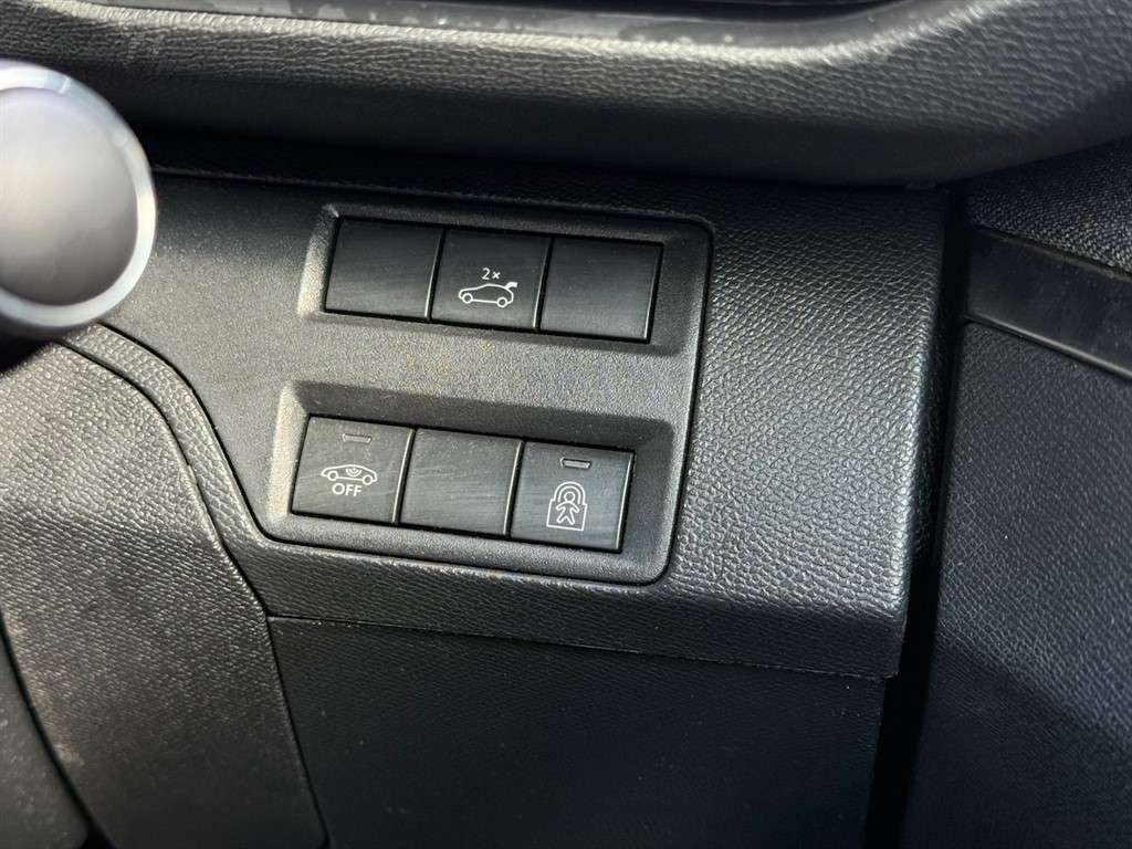 2018 PEUGEOT 3008 2018 PEUGEOT 3008