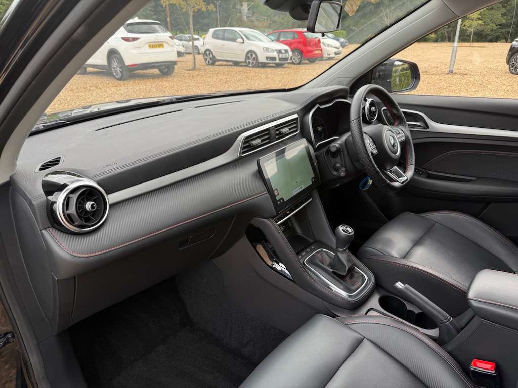 2024 MG MG ZS 2024 MG MG ZS