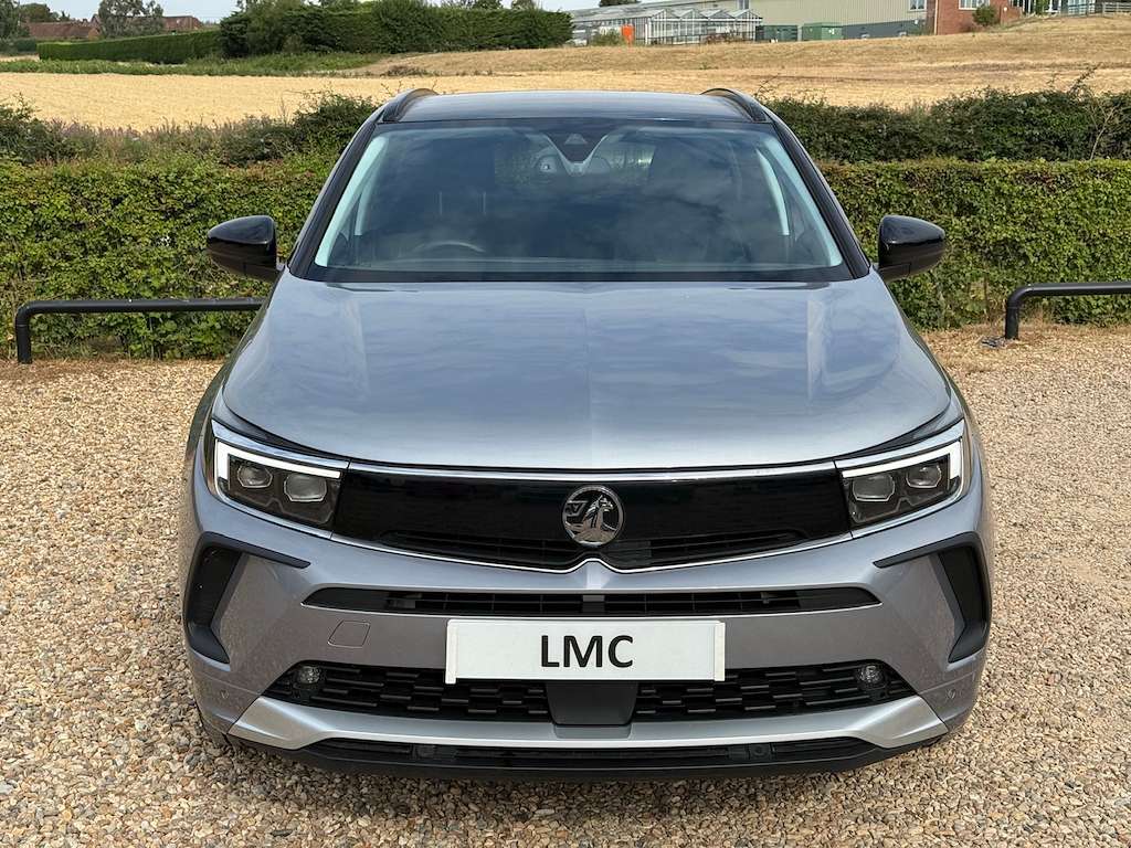 A 2022 VAUXHALL GRANDLAND 1.2 Turbo Elite SUV 5dr Petrol Manual Euro 6 (s/s) A 2022 VAUXHALL GRANDLAND 1.2 Turbo Elite SUV 5dr Petrol Manual Euro 6 (s/s)