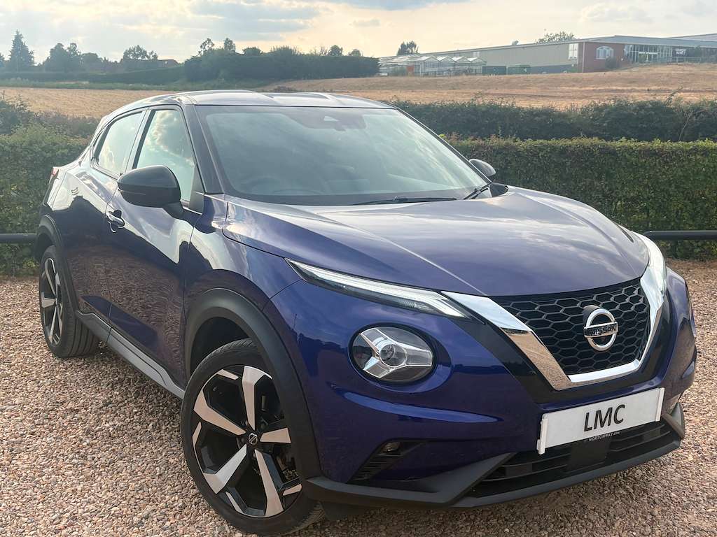 A 2022 NISSAN JUKE 1.0 DIG-T Tekna SUV 5dr Petrol Manual Euro 6 (s/s) A 2022 NISSAN JUKE 1.0 DIG-T Tekna SUV 5dr Petrol Manual Euro 6 (s/s)