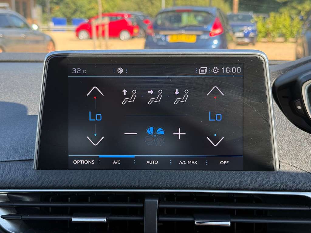 2018 PEUGEOT 5008 2018 PEUGEOT 5008