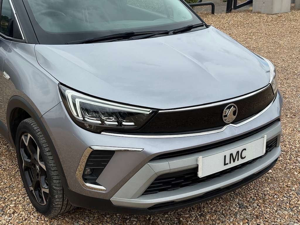 A 2021 VAUXHALL CROSSLAND 1.2 Turbo SRi Nav SUV 5dr Petrol Manual Euro 6 (s/ A 2021 VAUXHALL CROSSLAND 1.2 Turbo SRi Nav SUV 5dr Petrol Manual Euro 6 (s/
