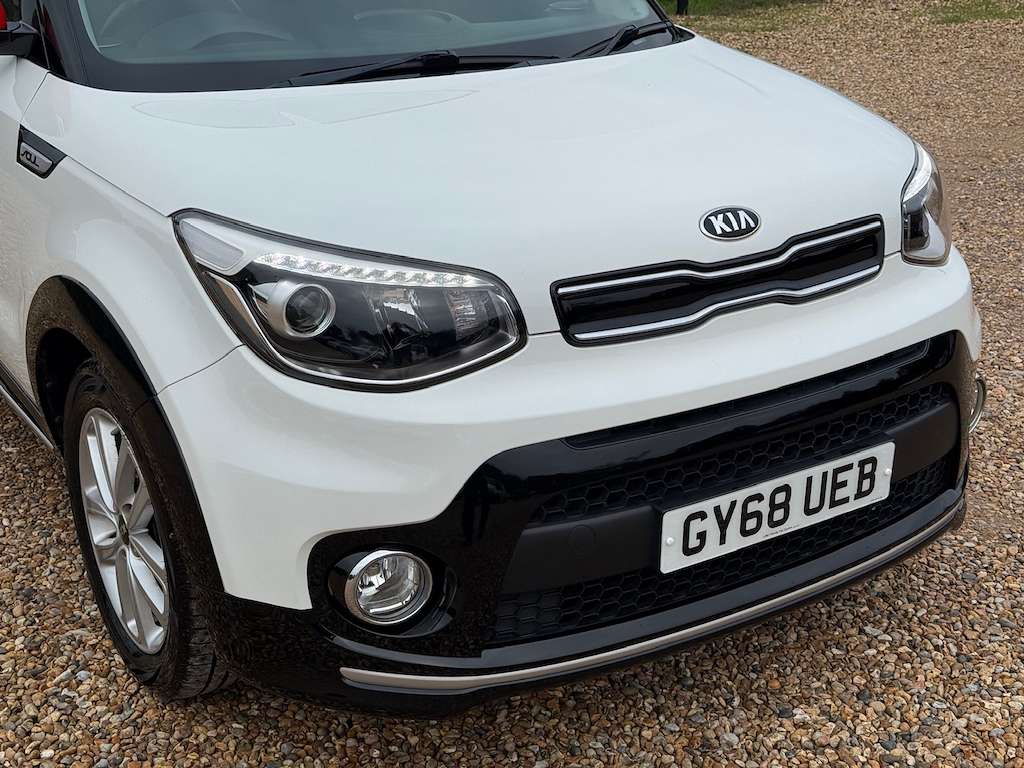 A 2018 KIA SOUL 1.6 GDi 2 SUV 5dr Petrol Manual Euro 6 (130 bhp) A 2018 KIA SOUL 1.6 GDi 2 SUV 5dr Petrol Manual Euro 6 (130 bhp)