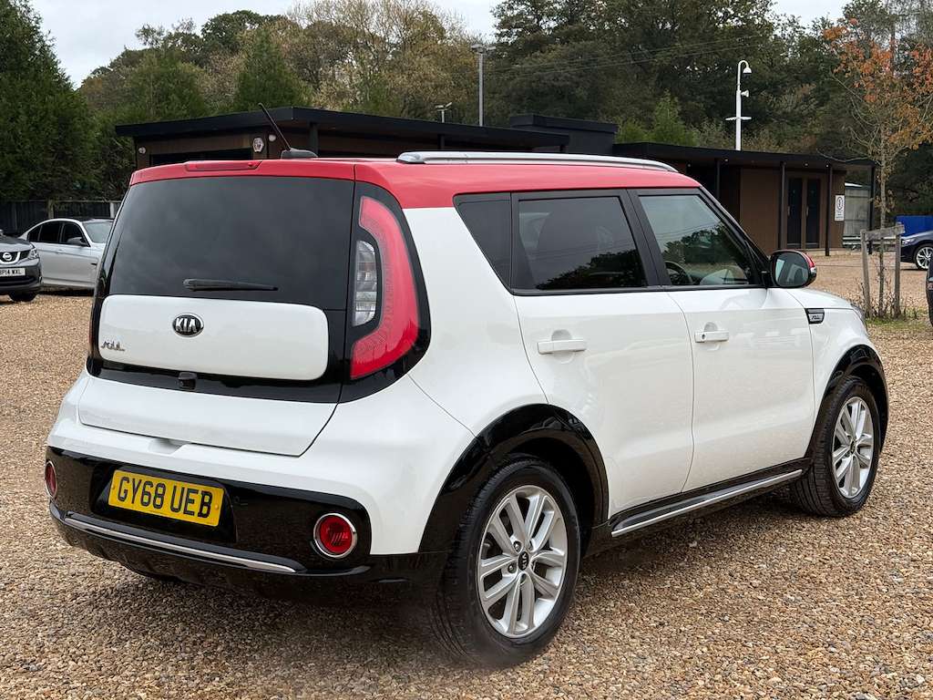 2018 KIA SOUL 2018 KIA SOUL