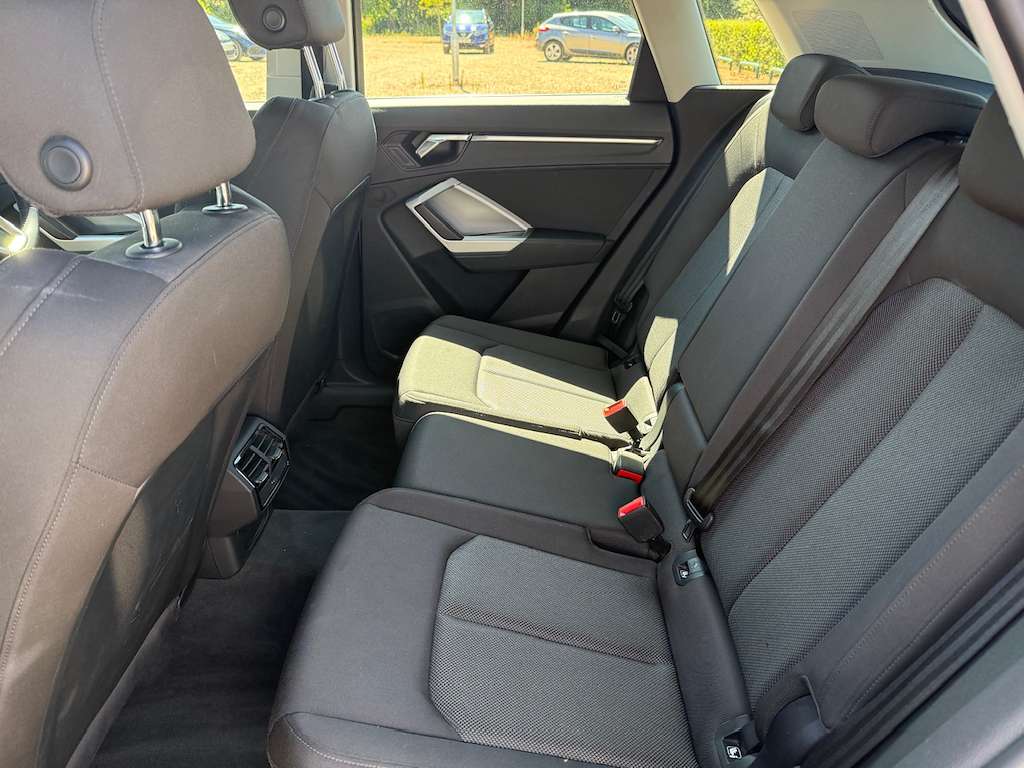 2019 AUDI Q3 2019 AUDI Q3