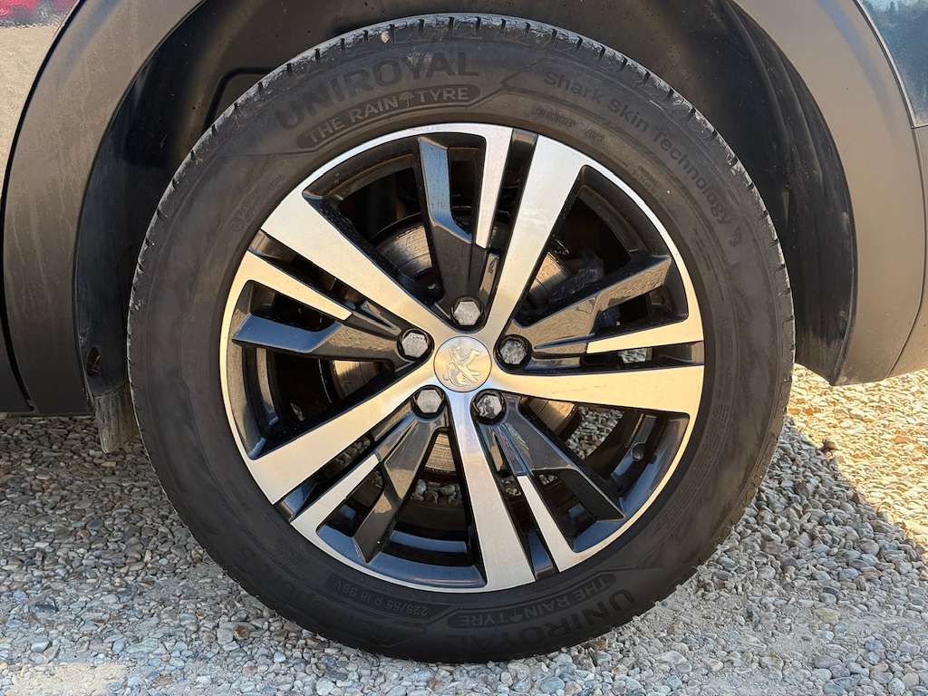 2018 PEUGEOT 5008 2018 PEUGEOT 5008