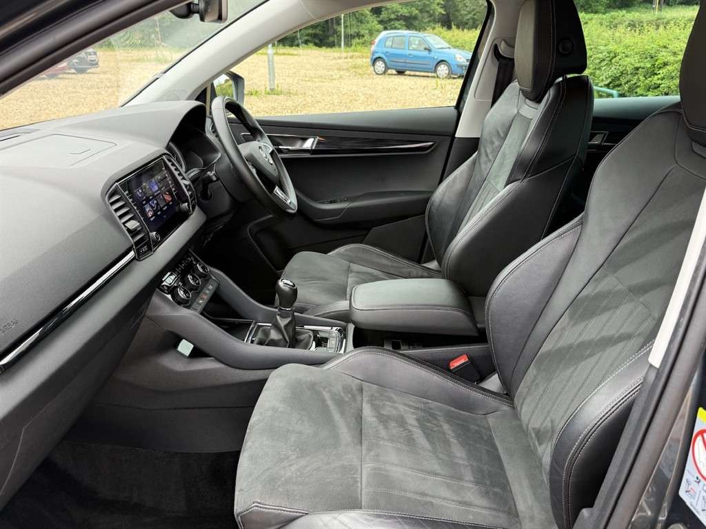 2020 SKODA KAROQ 2020 SKODA KAROQ