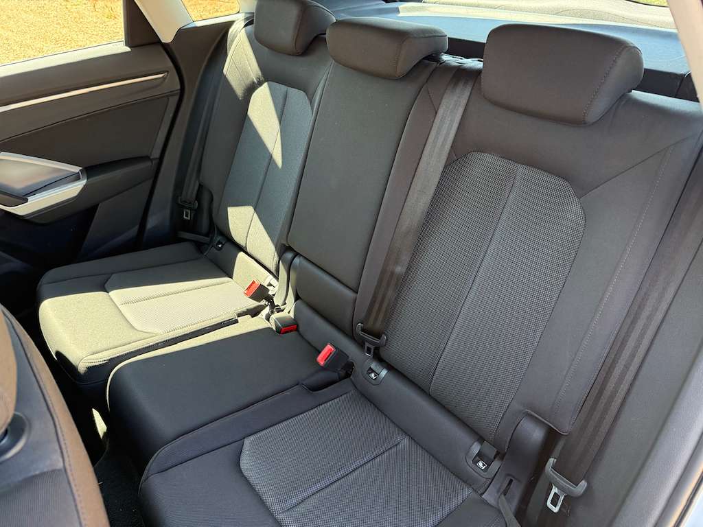 2019 AUDI Q3 2019 AUDI Q3