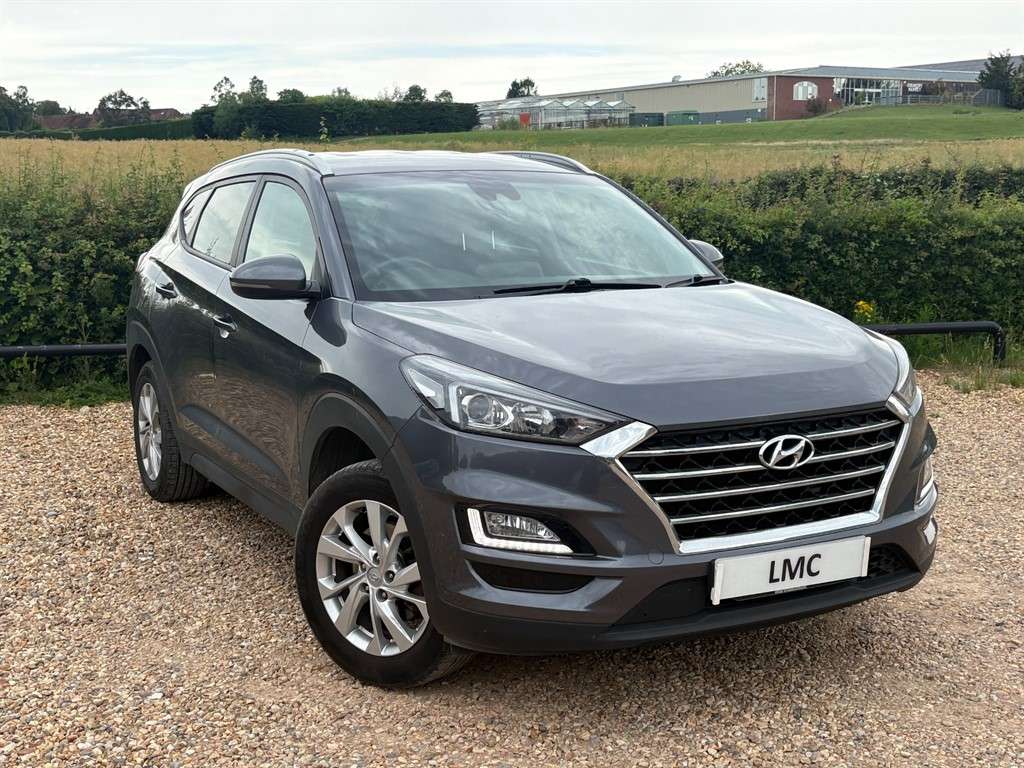 A 2019 HYUNDAI TUCSON 1.6 GDi SE Nav SUV 5dr Petrol Manual Euro 6 (s/s) A 2019 HYUNDAI TUCSON 1.6 GDi SE Nav SUV 5dr Petrol Manual Euro 6 (s/s)