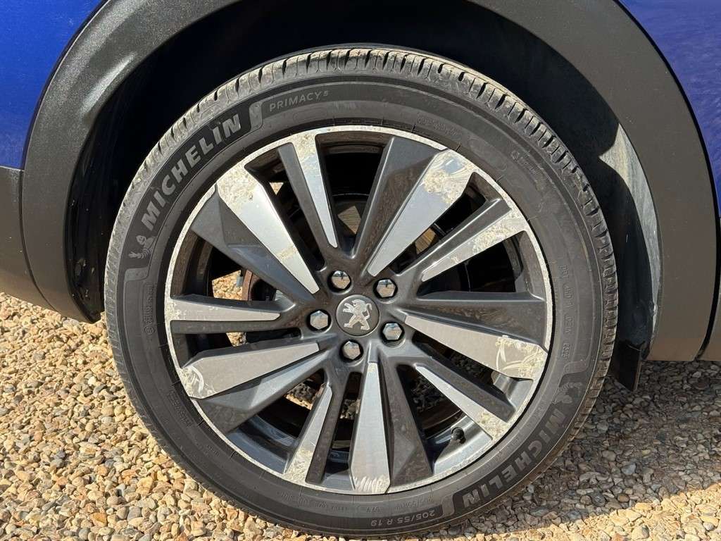 2018 PEUGEOT 3008 2018 PEUGEOT 3008