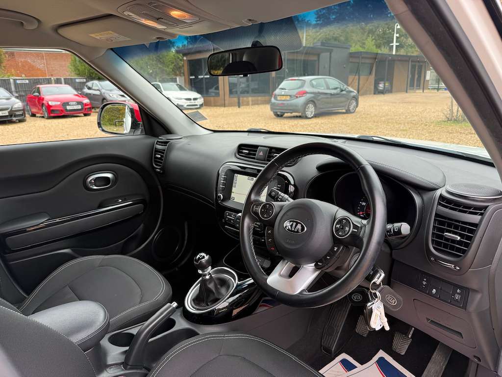 2018 KIA SOUL 2018 KIA SOUL