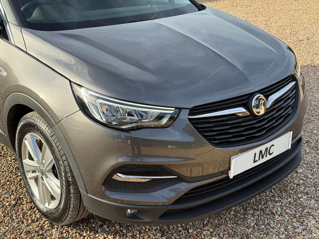 A 2021 VAUXHALL GRANDLAND X 1.2 Turbo SE Premium SUV 5dr Petrol Auto Euro 6 (s A 2021 VAUXHALL GRANDLAND X 1.2 Turbo SE Premium SUV 5dr Petrol Auto Euro 6 (s