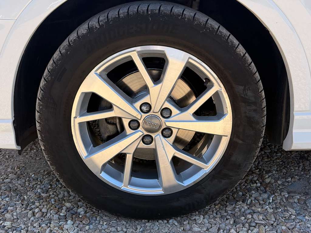 2019 AUDI Q3 2019 AUDI Q3