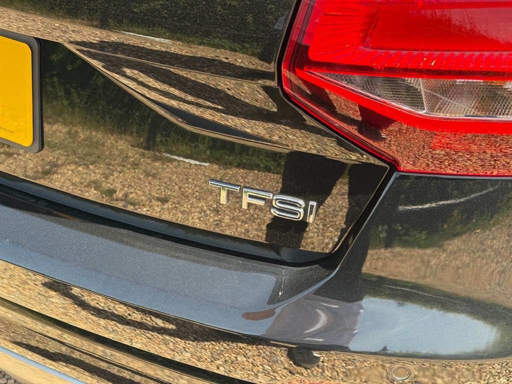 2017 AUDI Q2 2017 AUDI Q2