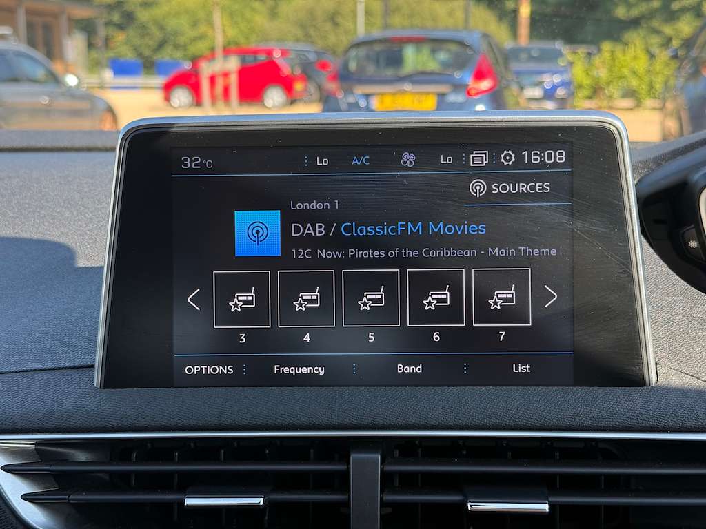 2018 PEUGEOT 5008 2018 PEUGEOT 5008