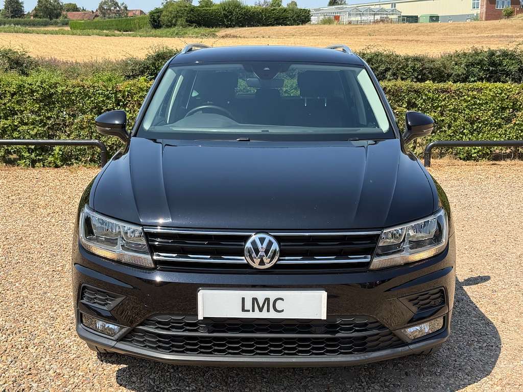 A 2020 VOLKSWAGEN TIGUAN 1.5 TSI EVO Match SUV 5dr Petrol DSG Euro 6 (s/s) A 2020 VOLKSWAGEN TIGUAN 1.5 TSI EVO Match SUV 5dr Petrol DSG Euro 6 (s/s)