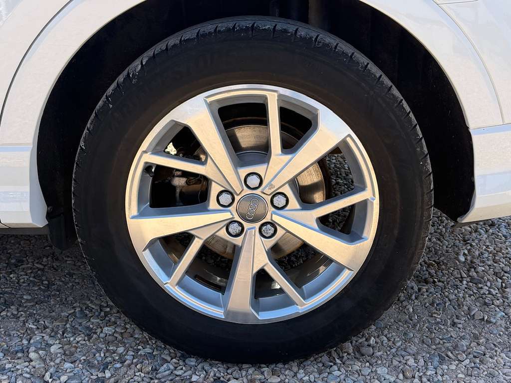 2019 AUDI Q3 2019 AUDI Q3
