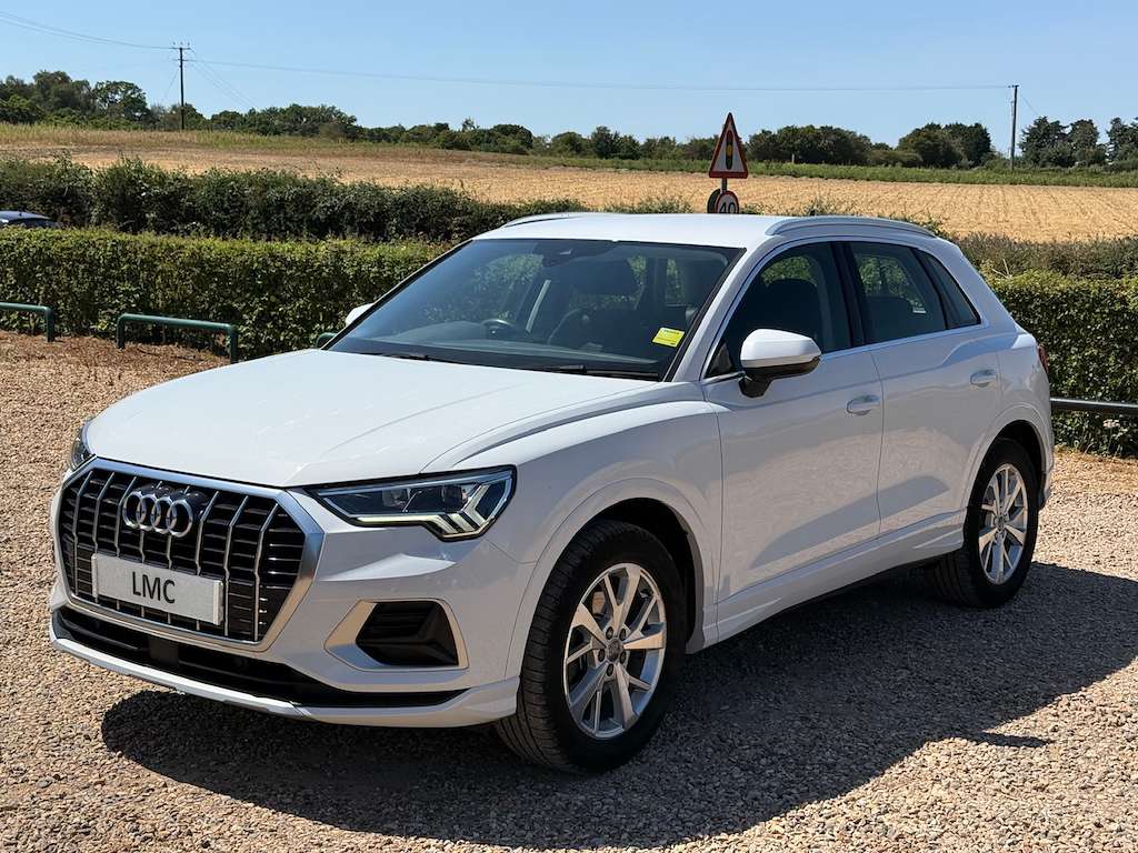 2019 AUDI Q3 2019 AUDI Q3