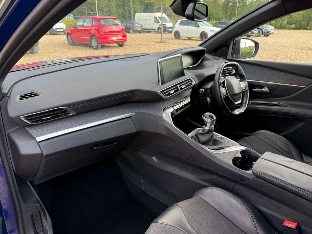 2018 PEUGEOT 3008 2018 PEUGEOT 3008