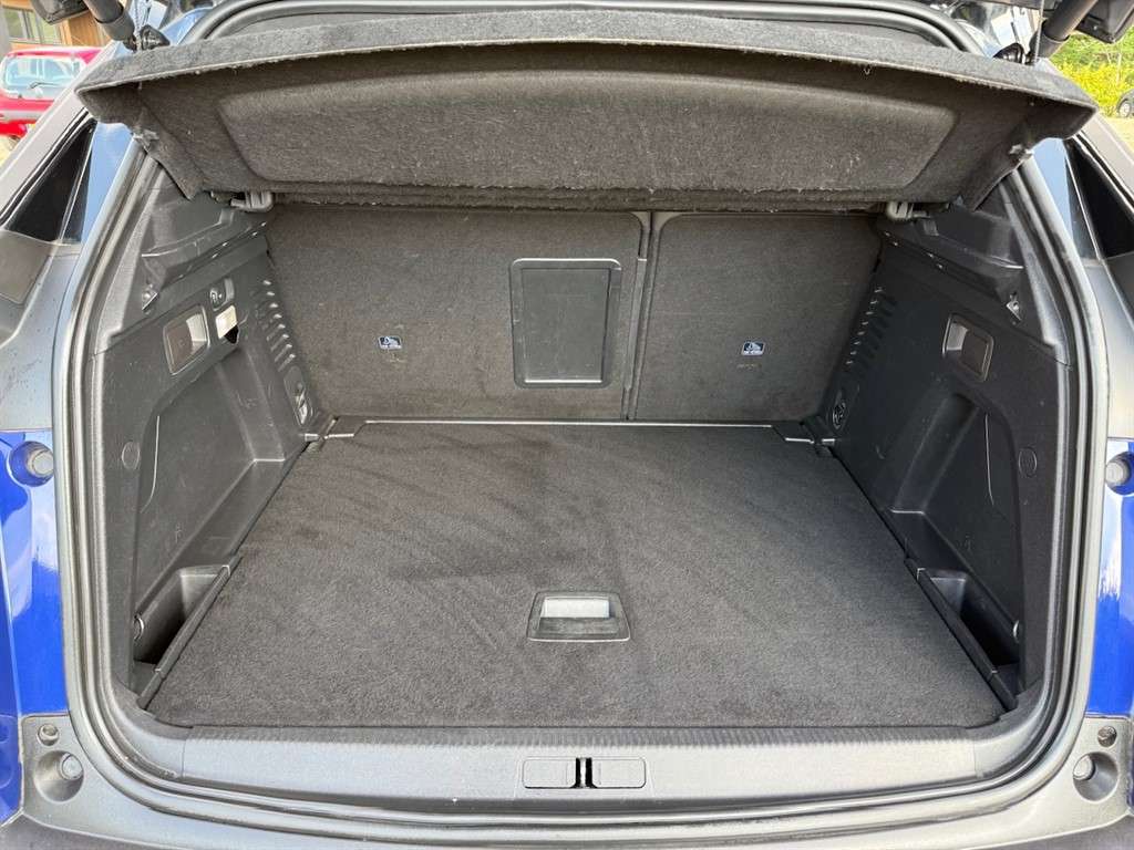 2018 PEUGEOT 3008 2018 PEUGEOT 3008