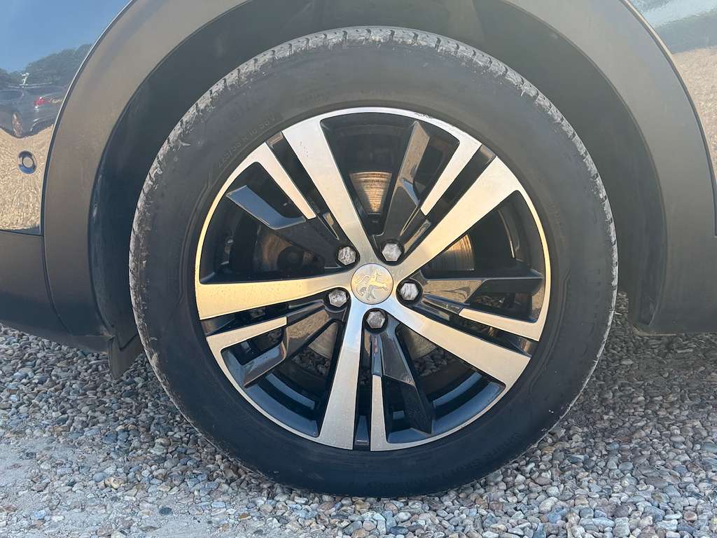 2018 PEUGEOT 5008 2018 PEUGEOT 5008