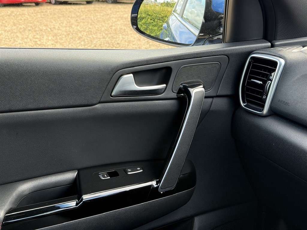 2019 KIA SPORTAGE 2019 KIA SPORTAGE