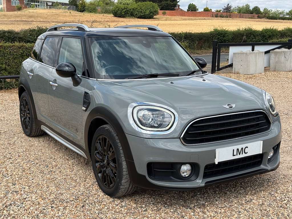 A 2018 MINI COUNTRYMAN 1.5 Cooper SUV 5dr Petrol Manual ALL4 Euro 6 (s/s) A 2018 MINI COUNTRYMAN 1.5 Cooper SUV 5dr Petrol Manual ALL4 Euro 6 (s/s)