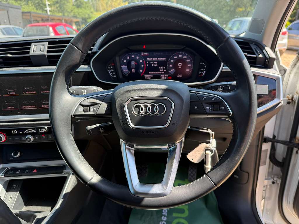2019 AUDI Q3 2019 AUDI Q3