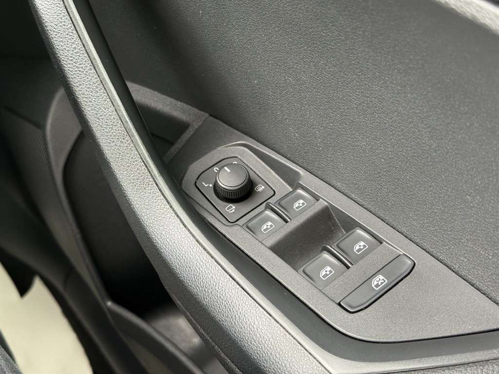 2020 SKODA KAROQ 2020 SKODA KAROQ