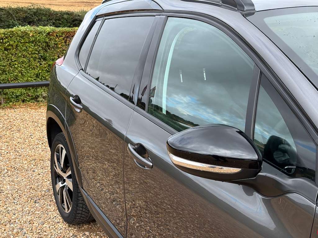 2018 PEUGEOT 2008 2018 PEUGEOT 2008