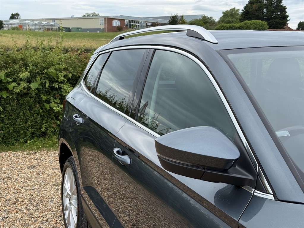 2020 SKODA KAROQ 2020 SKODA KAROQ
