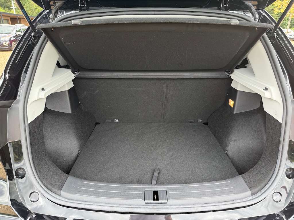 2024 MG MG ZS 2024 MG MG ZS