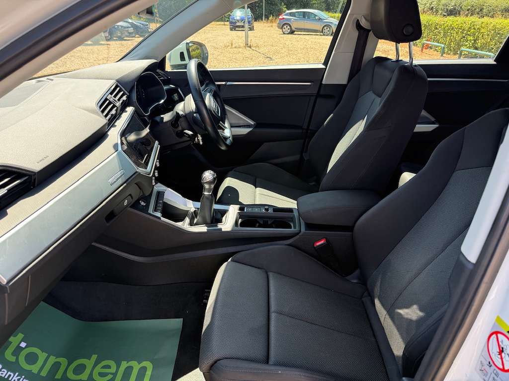 2019 AUDI Q3 2019 AUDI Q3