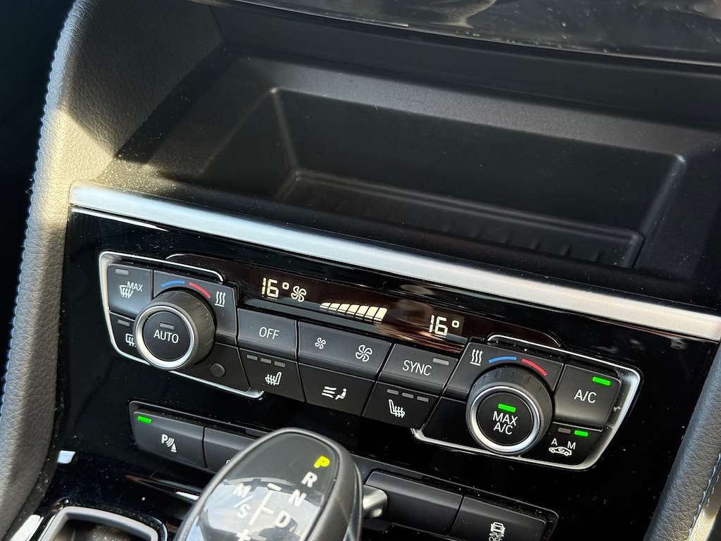 2017 BMW 225XE 2017 BMW 225XE
