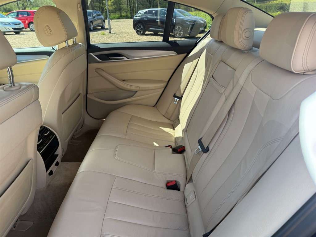 2017 BMW 5 SERIES 2017 BMW 5 SERIES