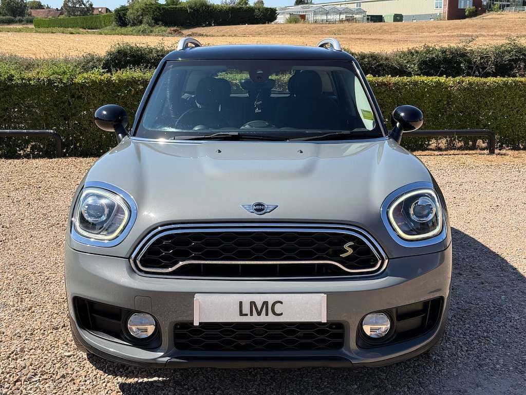 A 2017 MINI COUNTRYMAN 1.5 7.6kWh Cooper SE SUV 5dr Petrol Plug-in Hybrid A 2017 MINI COUNTRYMAN 1.5 7.6kWh Cooper SE SUV 5dr Petrol Plug-in Hybrid