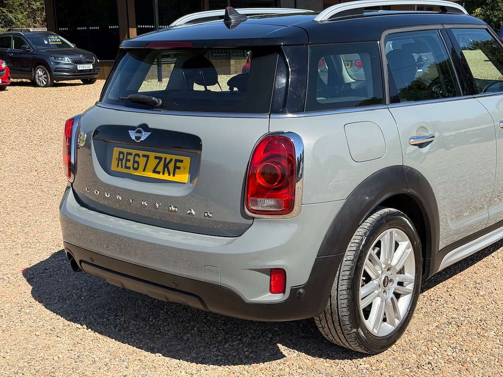 2017 MINI COUNTRYMAN 2017 MINI COUNTRYMAN