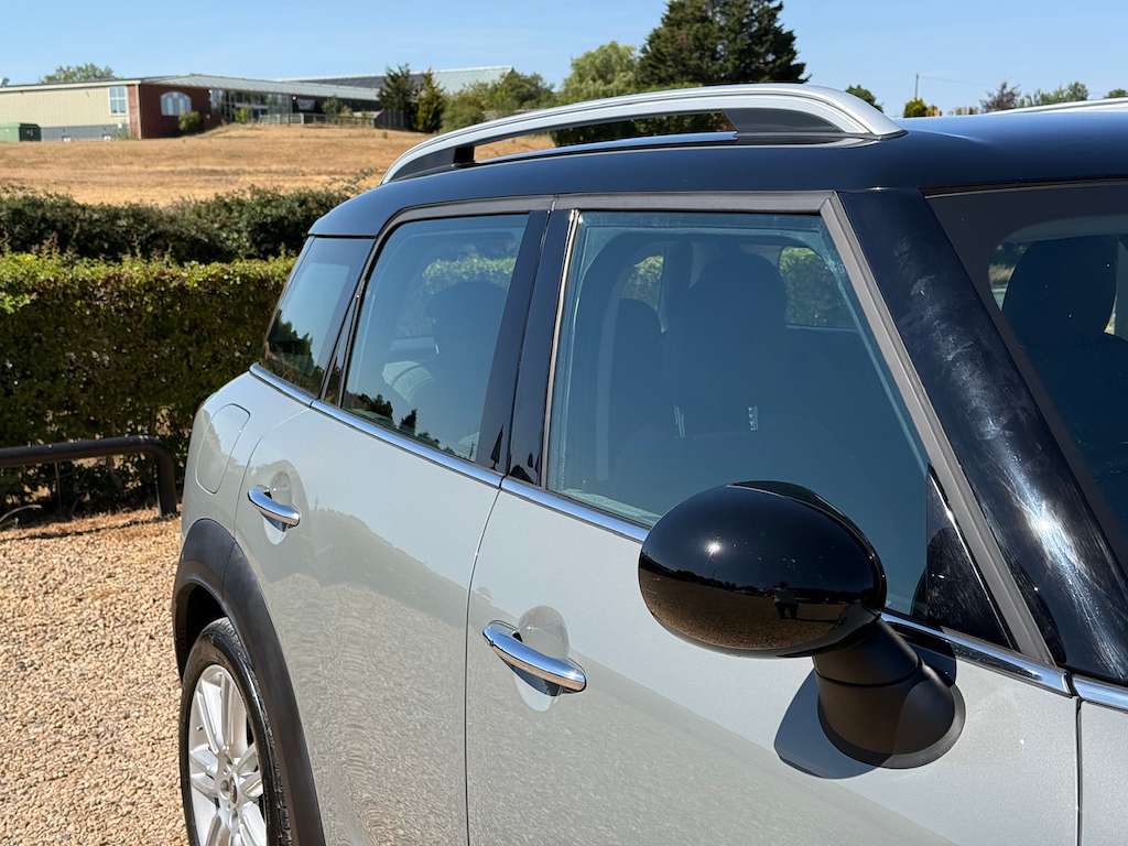 2017 MINI COUNTRYMAN 2017 MINI COUNTRYMAN