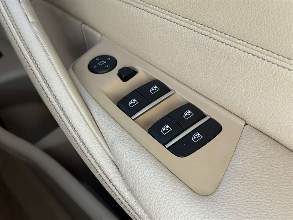 2017 BMW 5 SERIES 2017 BMW 5 SERIES