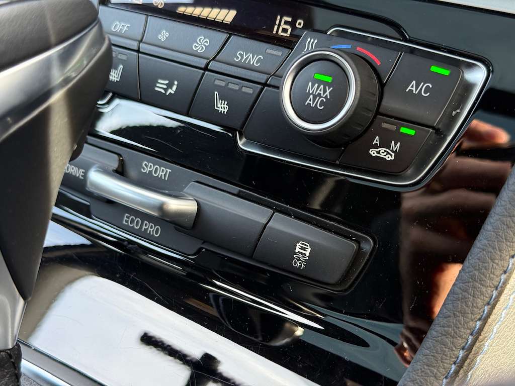 2017 BMW 225XE 2017 BMW 225XE