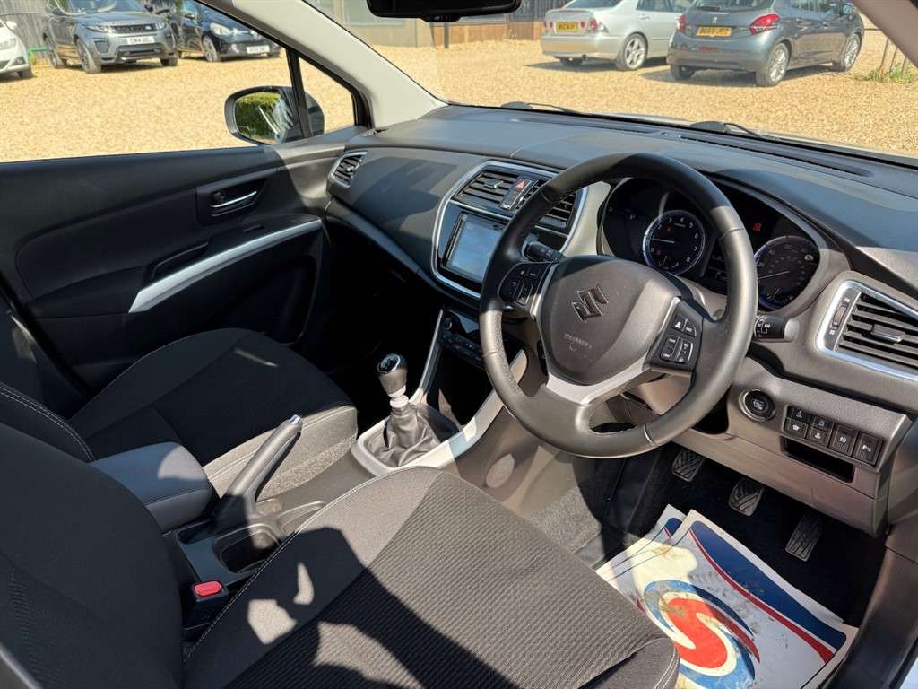 2021 SUZUKI SX4 S-CROSS 2021 SUZUKI SX4 S-CROSS